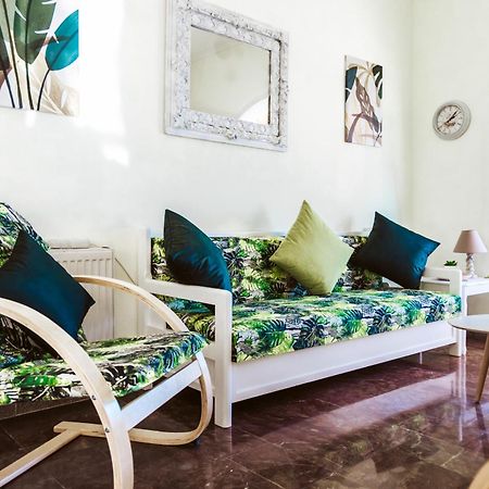 Achilleion Holiday Home Ngoại thất bức ảnh